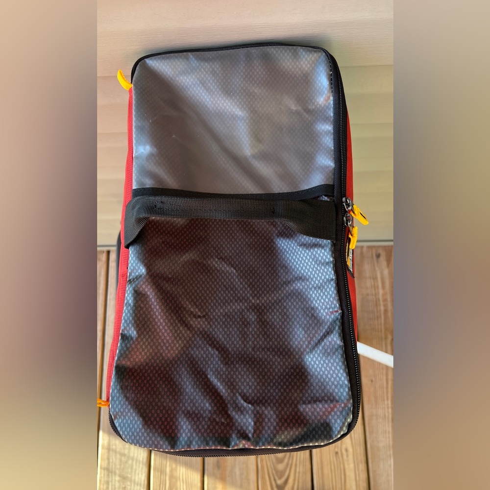 Mountainsmith Basic Cube - 1600cu - image 7